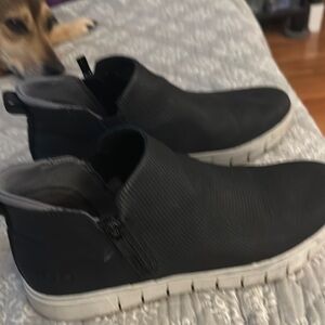 Ryka zippered booties, Women’s Size 8.5